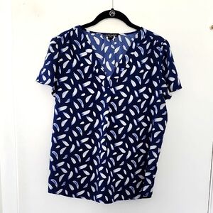 Hilary Radley Blue and White Blouse NWOT